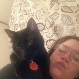 Meet your Posher, Cory