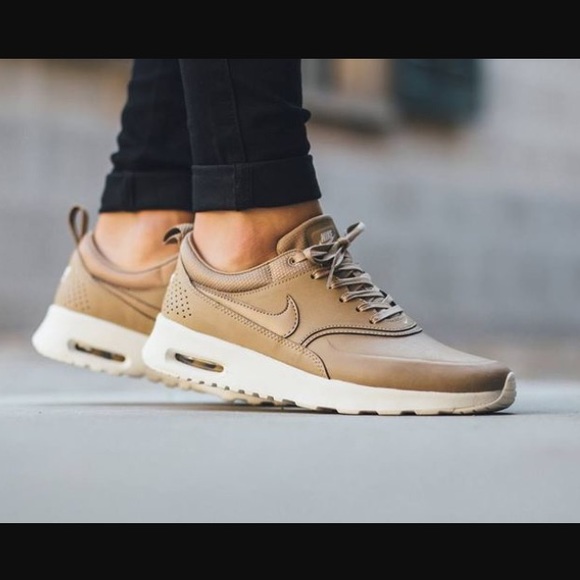 Nike Premium Thea Desert Camo - Picture 3 of 3