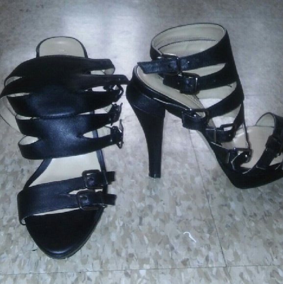 BCBG MaxAzria black strappy heels