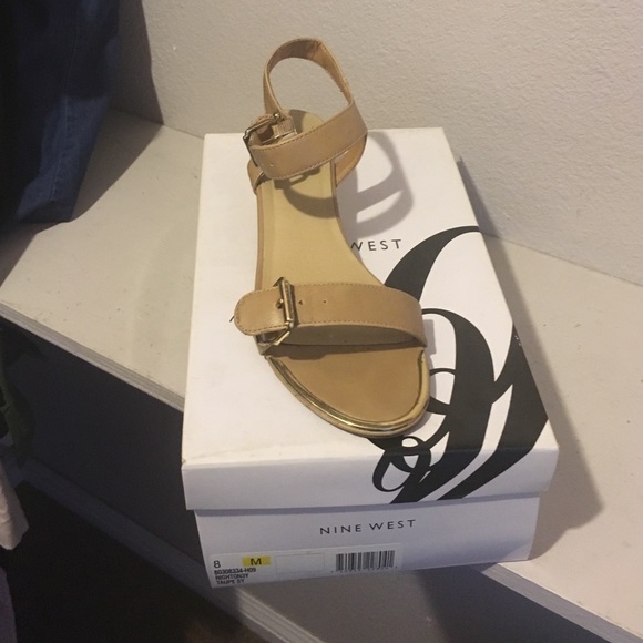 Nine West sandals size 8