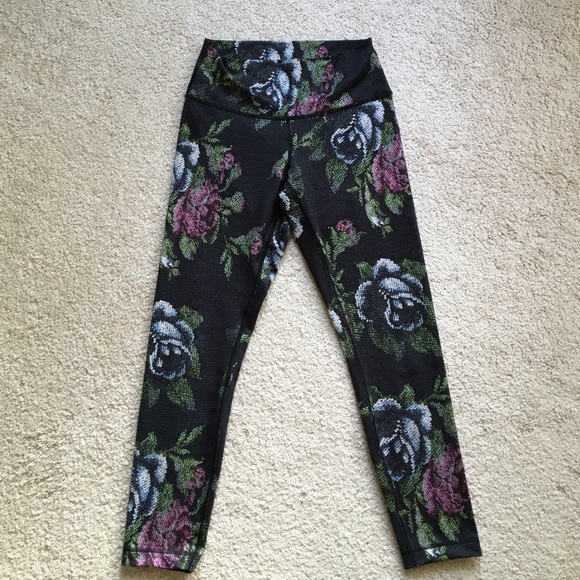 Lululemon Flower Print Leggings