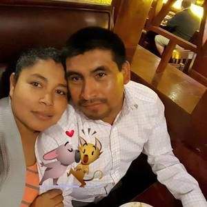 Meet your Posher, Gloria