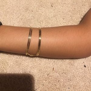 Gold colored bracket