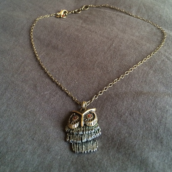 Lucky Brand owl pendant necklace 🍁🦉🎃