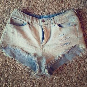 High waisted distressed denim shorts