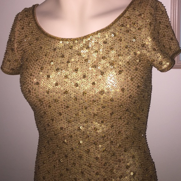 💋Perfect Gold Dress 💋💄 - Picture 3 of 4