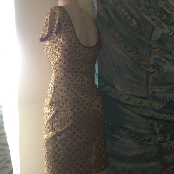 💋Perfect Gold Dress 💋💄 - Picture 4 of 4