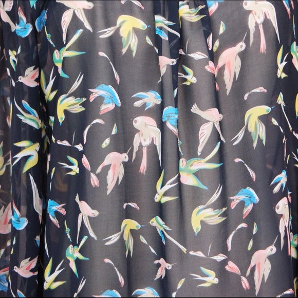 Gorgeous Sheer Birds Blouse - Picture 2 of 4