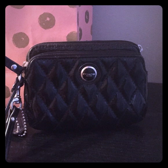 Coach black patent leather wristlet | Authentic
