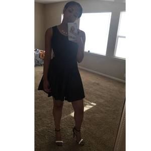 Meet your Posher, Alana