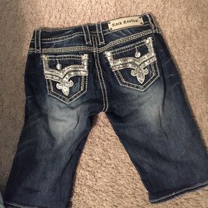 Rock revival crop shorts.