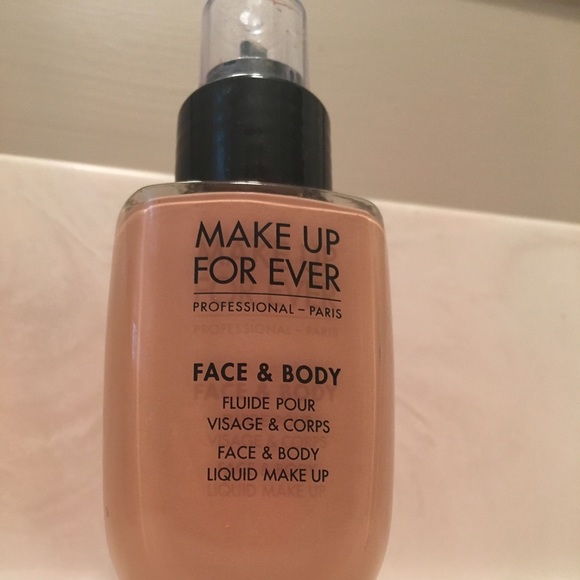 Makeup Forever: Face and Body Foundation