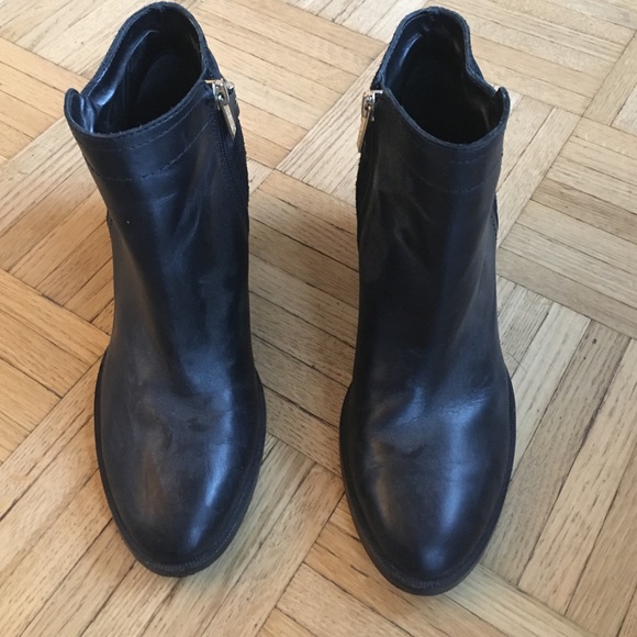 Ivanka Trump's Ankle Bootie
