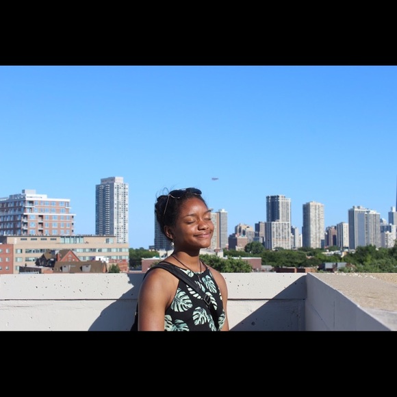 Meet your Posher, Rachel - Picture 2 of 4