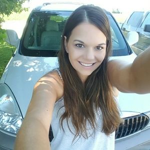 Meet your Posher, Jessica