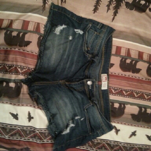 LEI Shorts