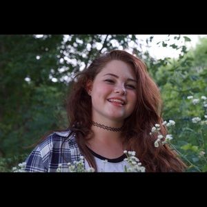 Meet your Posher, Madeline