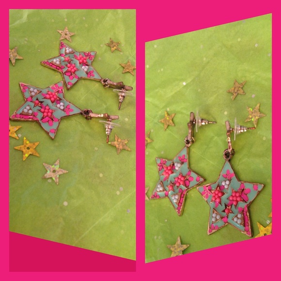 BJ PINK/GREEN STAR EARRINGS. - Picture 4 of 4