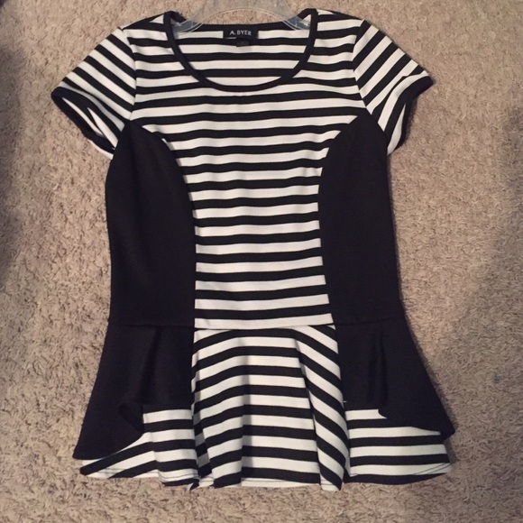 Cute top!