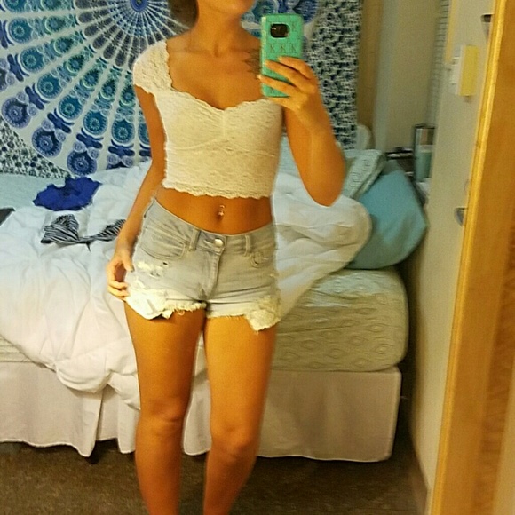 Abercrombie white lace crop top