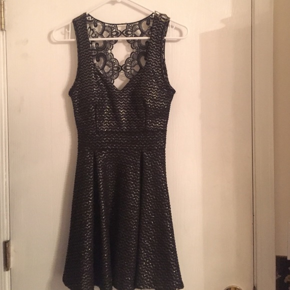 Windsor semi formal dress size 3 - Picture 1 of 3