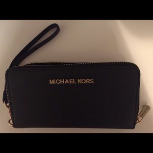 MK wristlet