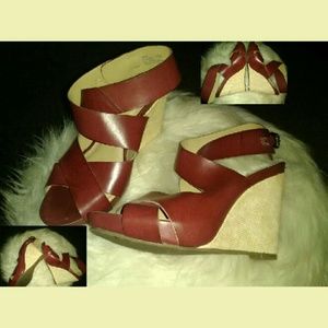 Size 6.5 strappy sandle wedge