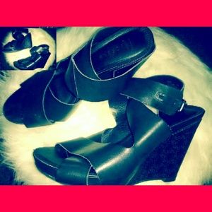 Size 7 Black wedge Sandle