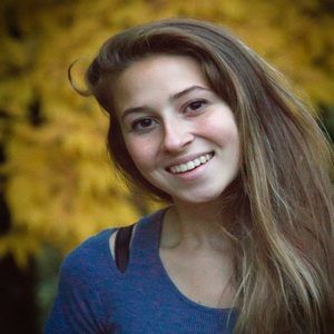 Meet your Posher, Michaela