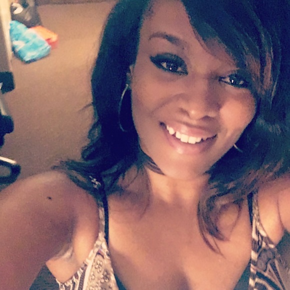 Meet your Posher, Georgia - Picture 2 of 3