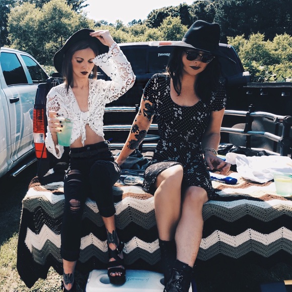 happiness looks gorgeous on you