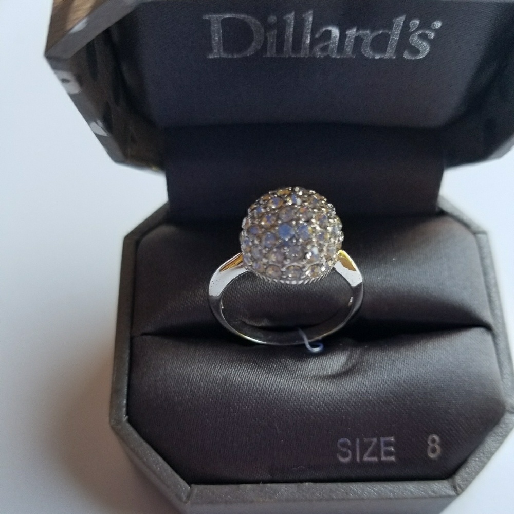 Silver fashion ring size 8
