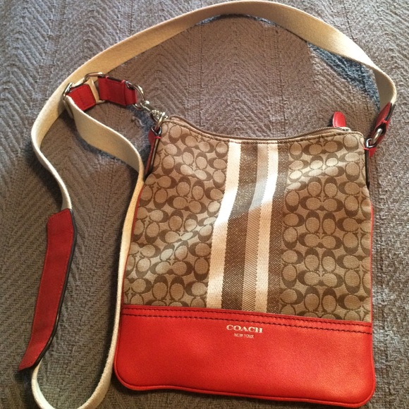 💥Coach CrossBody Purse💥