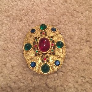 Vintage costume brooch