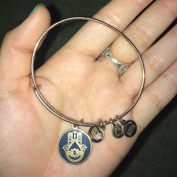 Alex and Ani Hand of Fatima