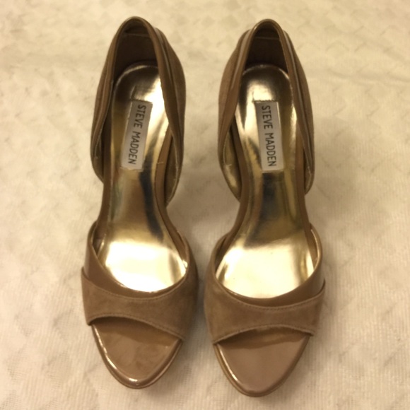 ***Steve Madden Shoes*** - Picture 1 of 4