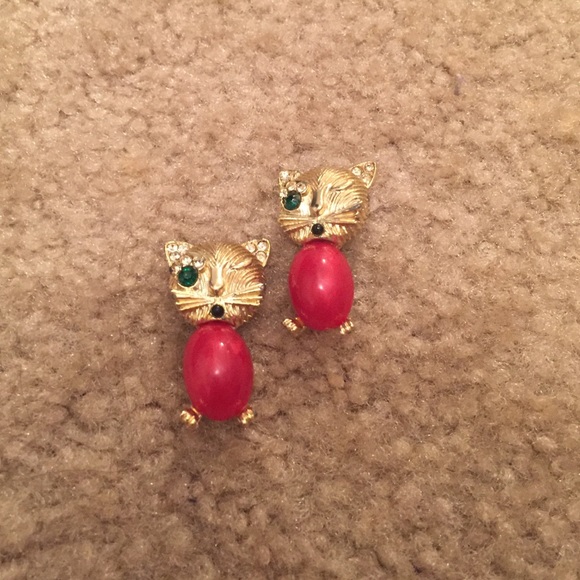 Vintage scatter pins