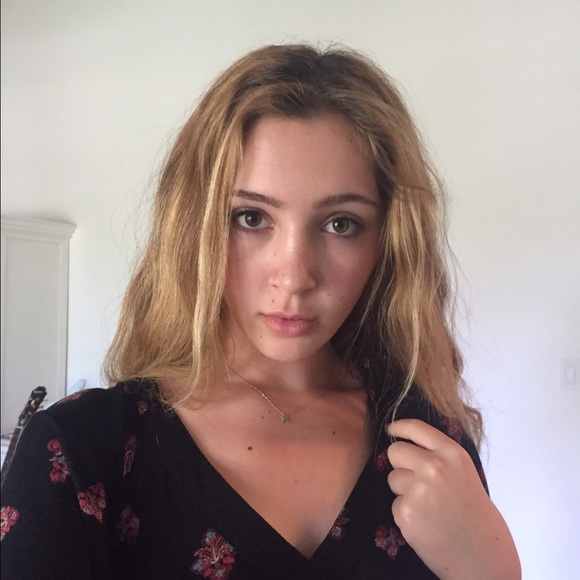Meet your Posher, Sofia