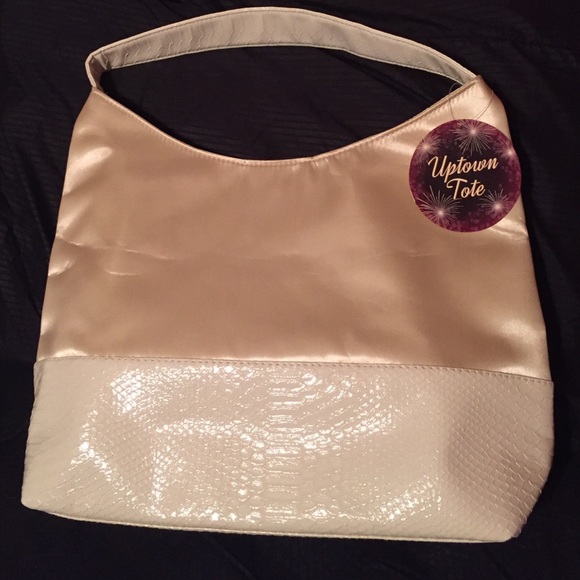 NWT Nude/Cream & White Tote ✨