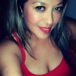 Meet your Posher, Dinora