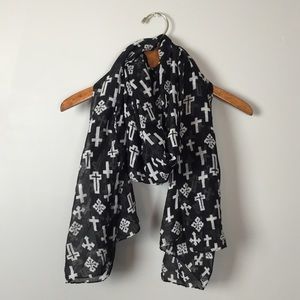 Cross Patterned Scarf