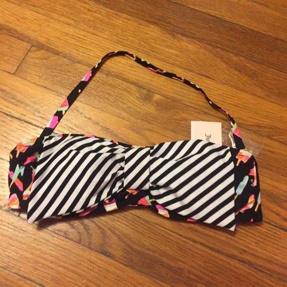 Juicy Couture Other - Cutest popsicle bikini top