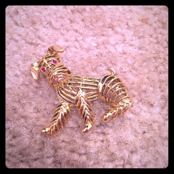 Vintage costume Puppy Pin