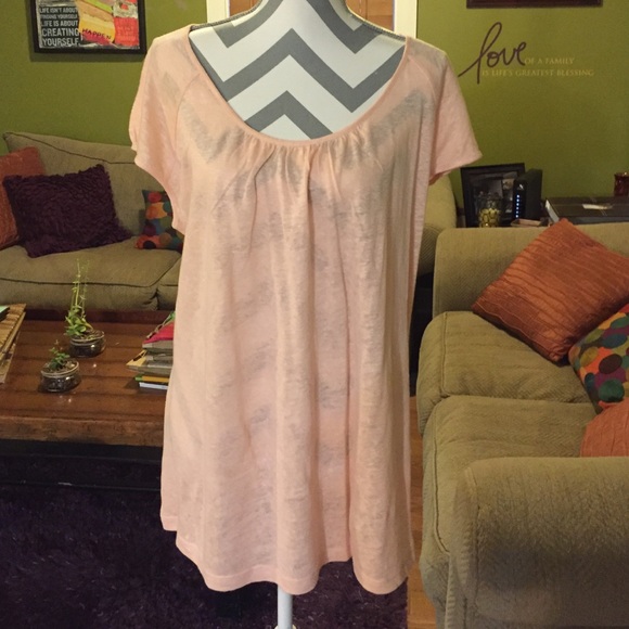 Peach colored linen tshirt!