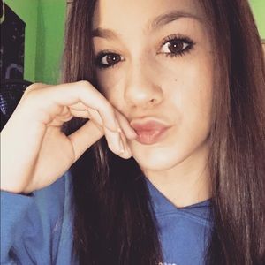 Meet your Posher, Samantha