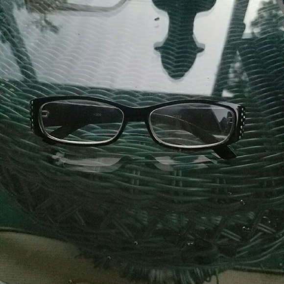 Reading glasses greek(delta sigma theta)