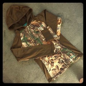 Real tree camouflage pullover sweatshirt