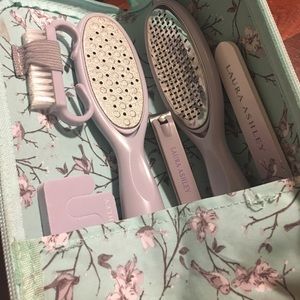 Brand new DIY pedicure kit