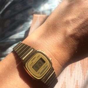 casio old school gold watch