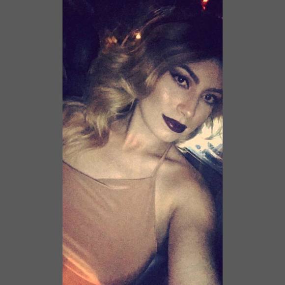 Meet your Posher, Melissa - Picture 1 of 1